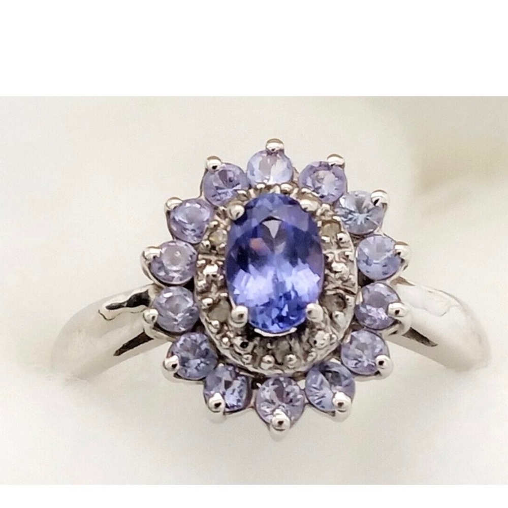 Tanzanite and White Zircon Ring Sterling Silver 925 Size 7